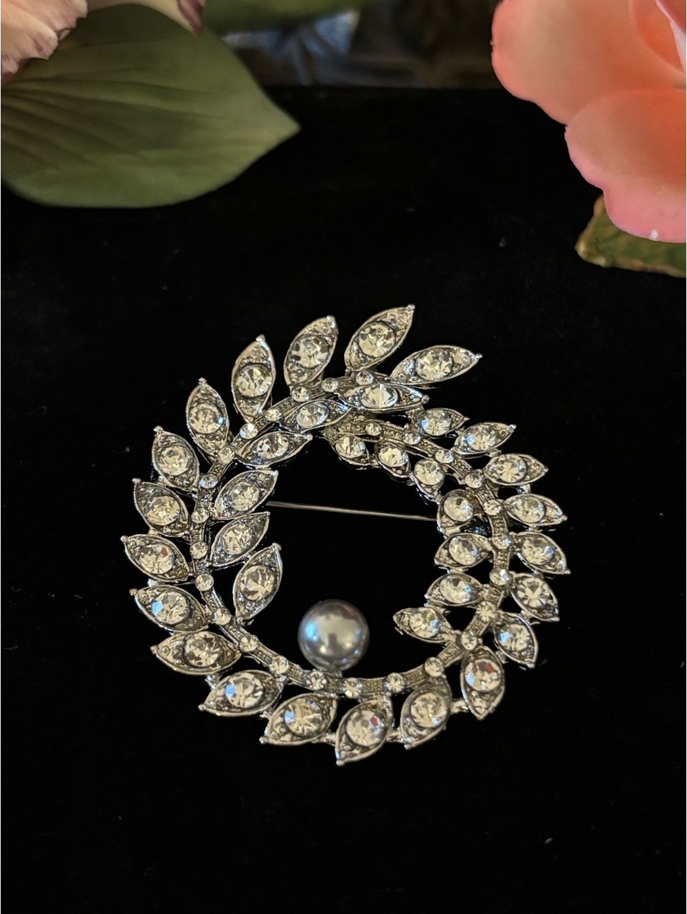 Rhinestone Laurel Wreath Brooch with Pearl Accent